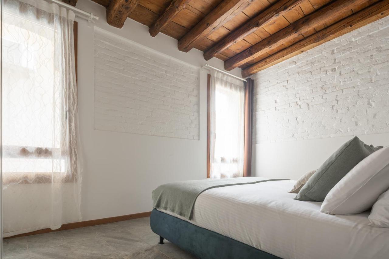 Castello Apartment With Garden R&R ヴェネツィア エクステリア 写真